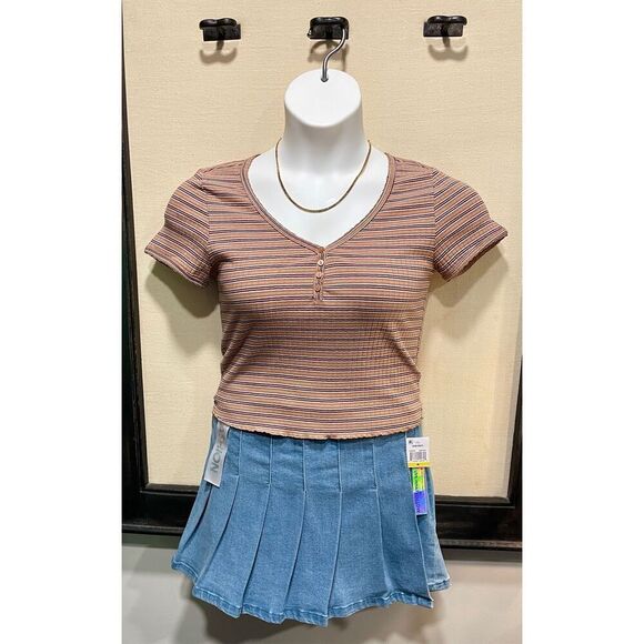 Striped Top & Skort Set - Size Medium Juniors - Picture 1 of 11